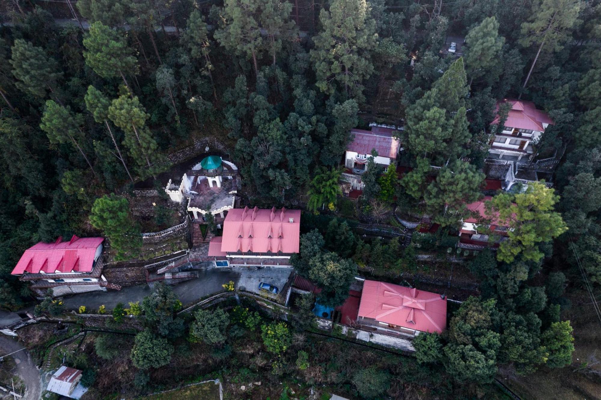 נייניטל The Canadian Woods Resort מראה חיצוני תמונה