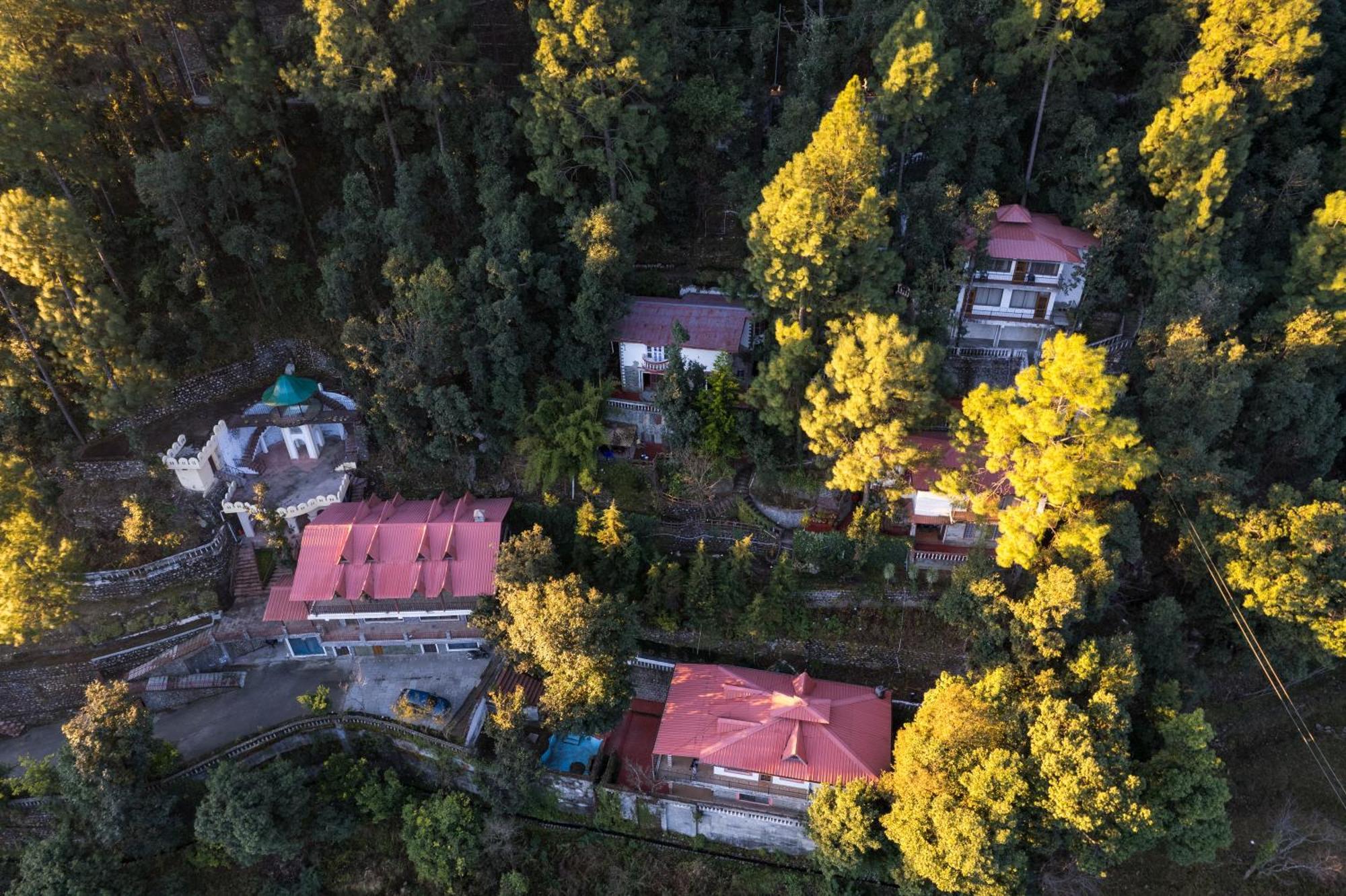 נייניטל The Canadian Woods Resort מראה חיצוני תמונה